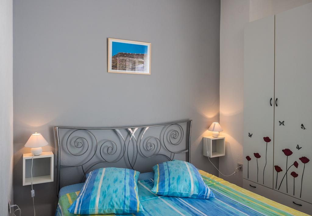 Apartments Viskovic フヴァル エクステリア 写真
