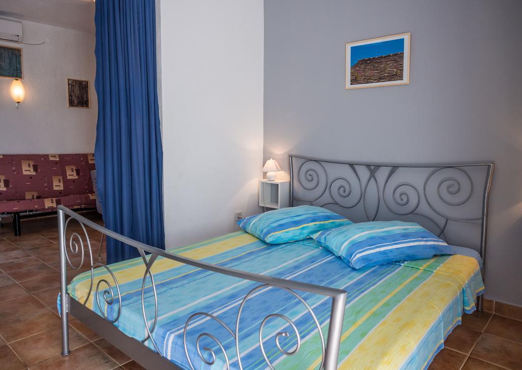 Apartments Viskovic フヴァル 部屋 写真