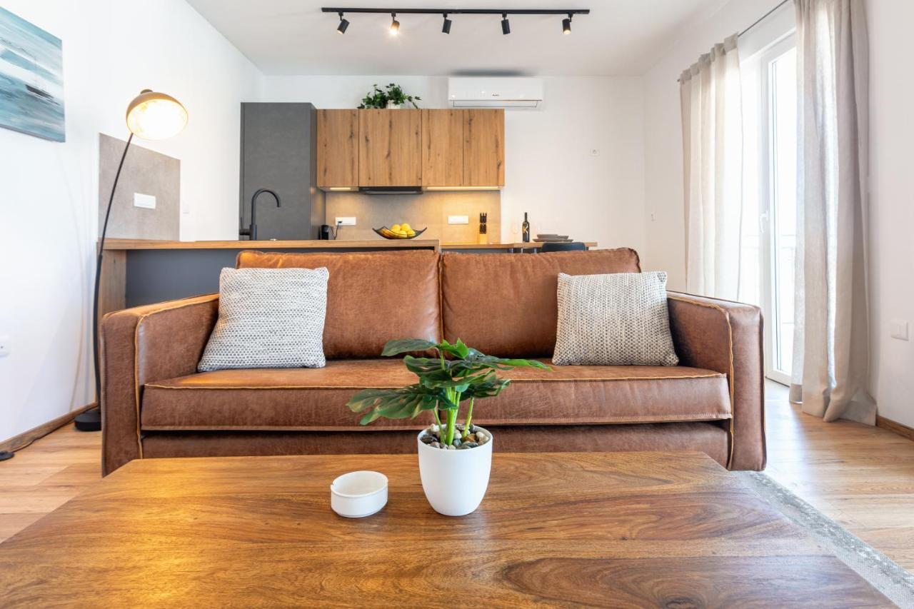 Apartments Viskovic フヴァル エクステリア 写真