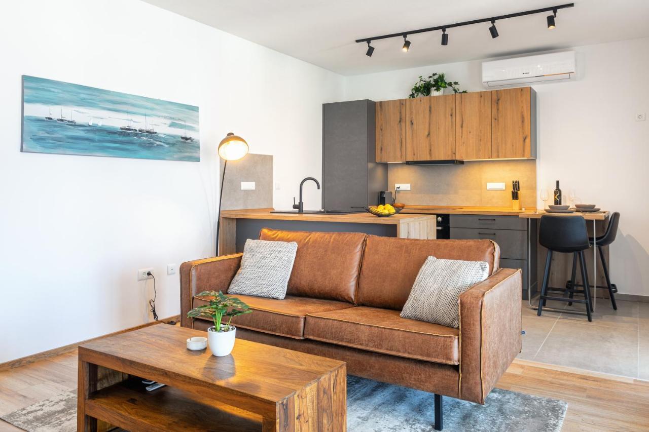 Apartments Viskovic フヴァル エクステリア 写真