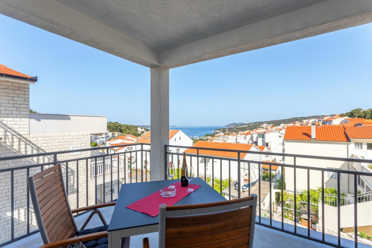 Apartments Viskovic フヴァル エクステリア 写真